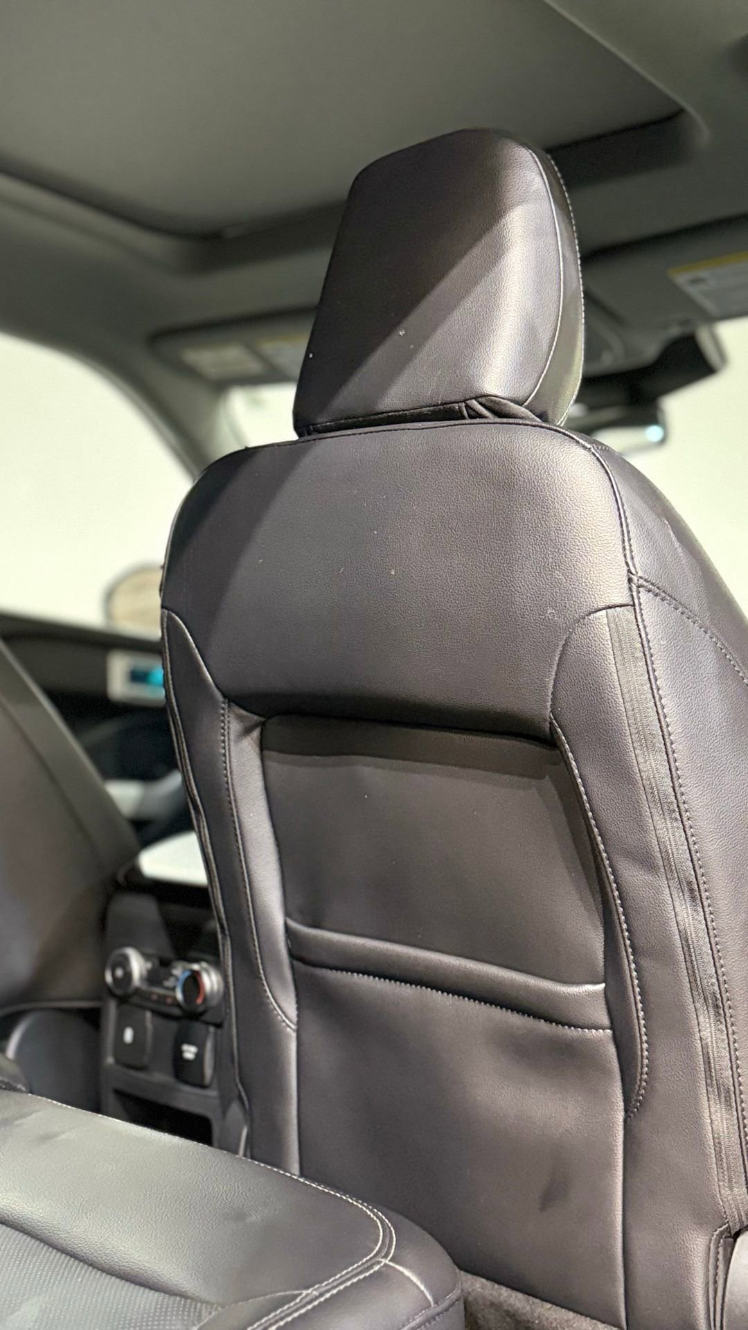 Used 2021 Ford Explorer Limited w/ Equipment Group 301A image 79