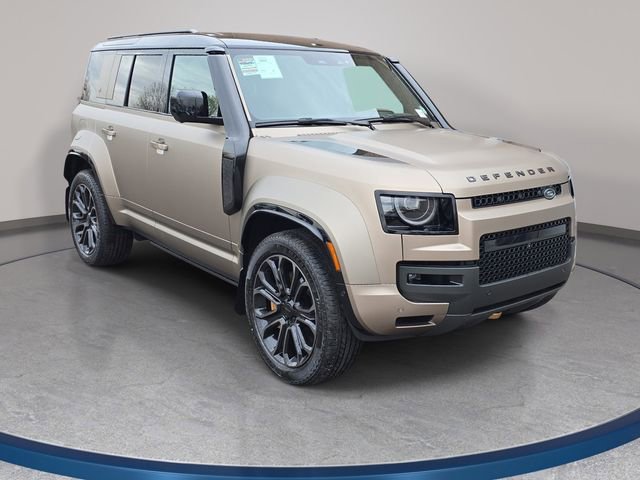 New 2026 Land Rover Defender 110 OCTA image 3