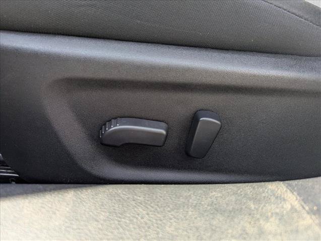Used 2025 Nissan Altima 2.5 SV FWD image 11