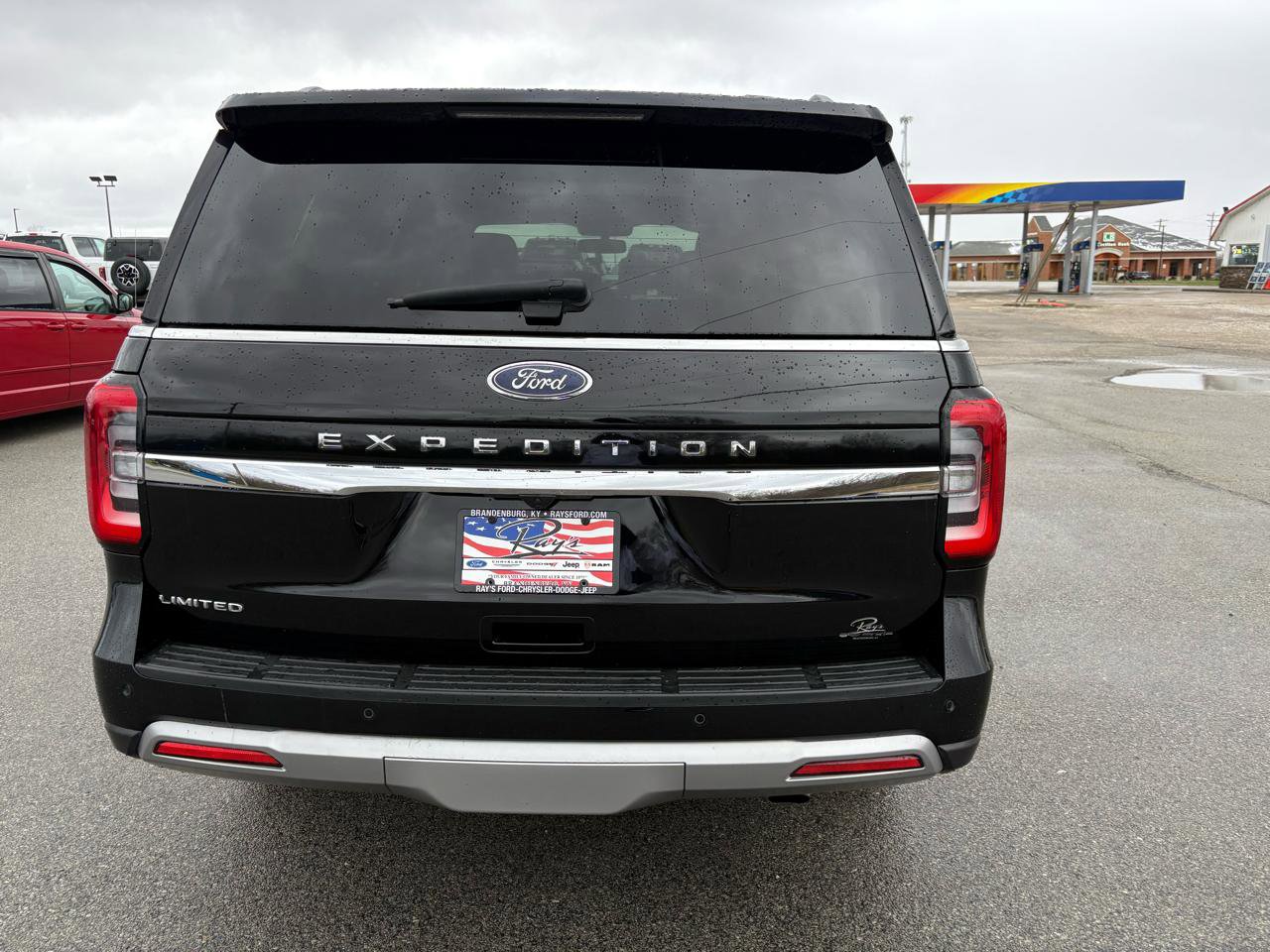 Certified 2024 Ford Expedition Limited image 5