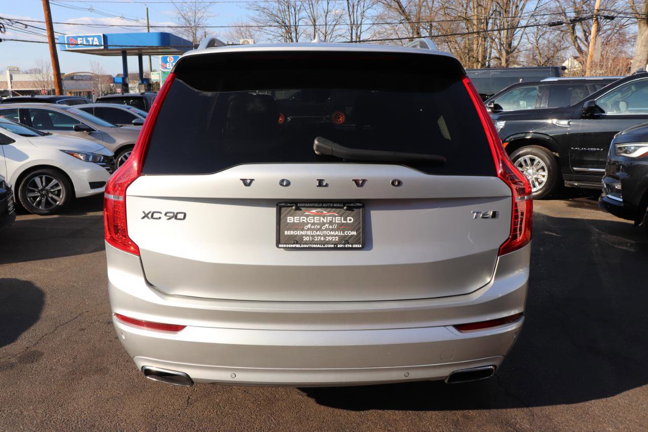Used 2016 Volvo XC90 T6 Momentum image 4