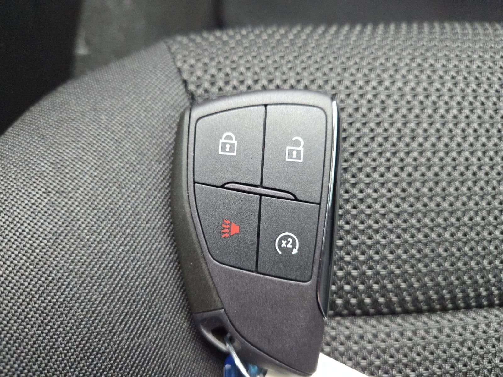 New 2026 GMC Canyon Elevation w/ Convenience Package image 33