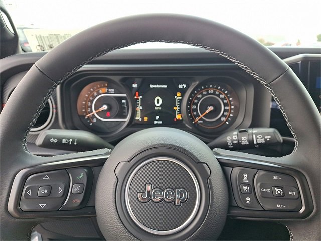 New 2025 Jeep Wrangler Unlimited Rubicon image 14