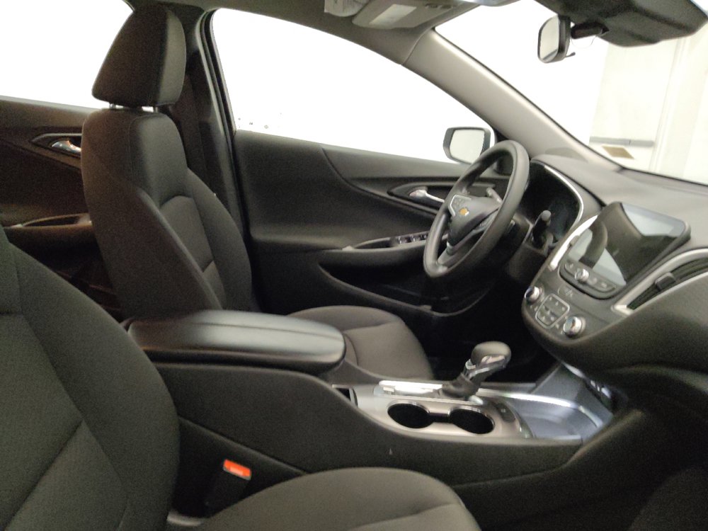Used 2023 Chevrolet Malibu LT FWD image 21