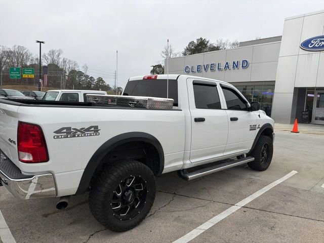 Used 2018 RAM 2500 Tradesman w/ Chrome Appearance Group image 16