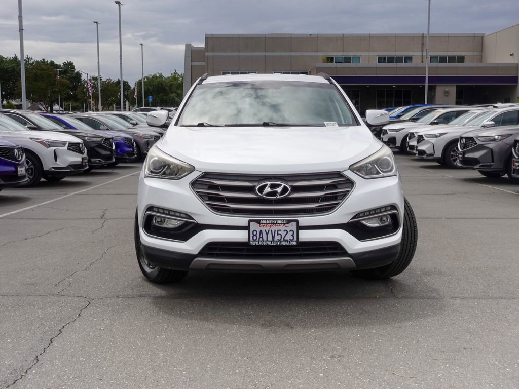 Used 2018 Hyundai Santa Fe Sport 2.0T FWD image 2