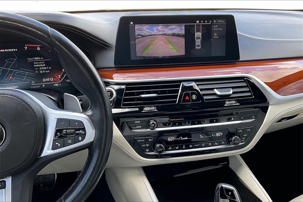 Used 2020 BMW M550i xDrive w/ Executive Package image 9