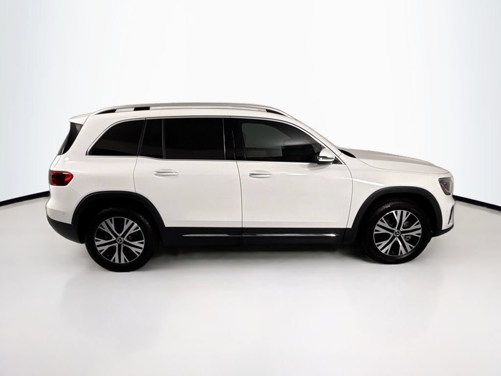 Certified 2025 Mercedes-Benz GLB 250 image 4