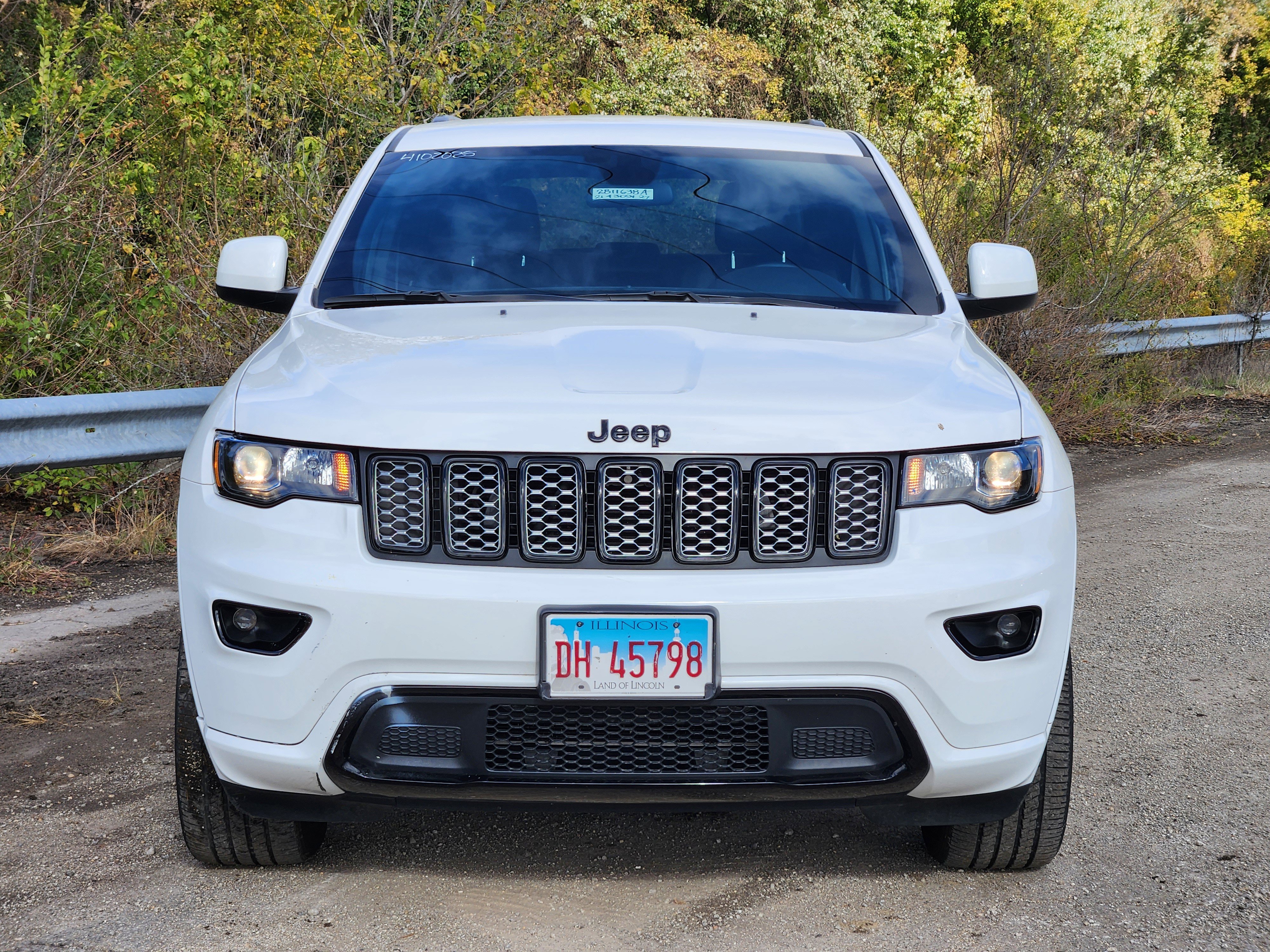 Used 2021 Jeep Grand Cherokee Laredo X image 13