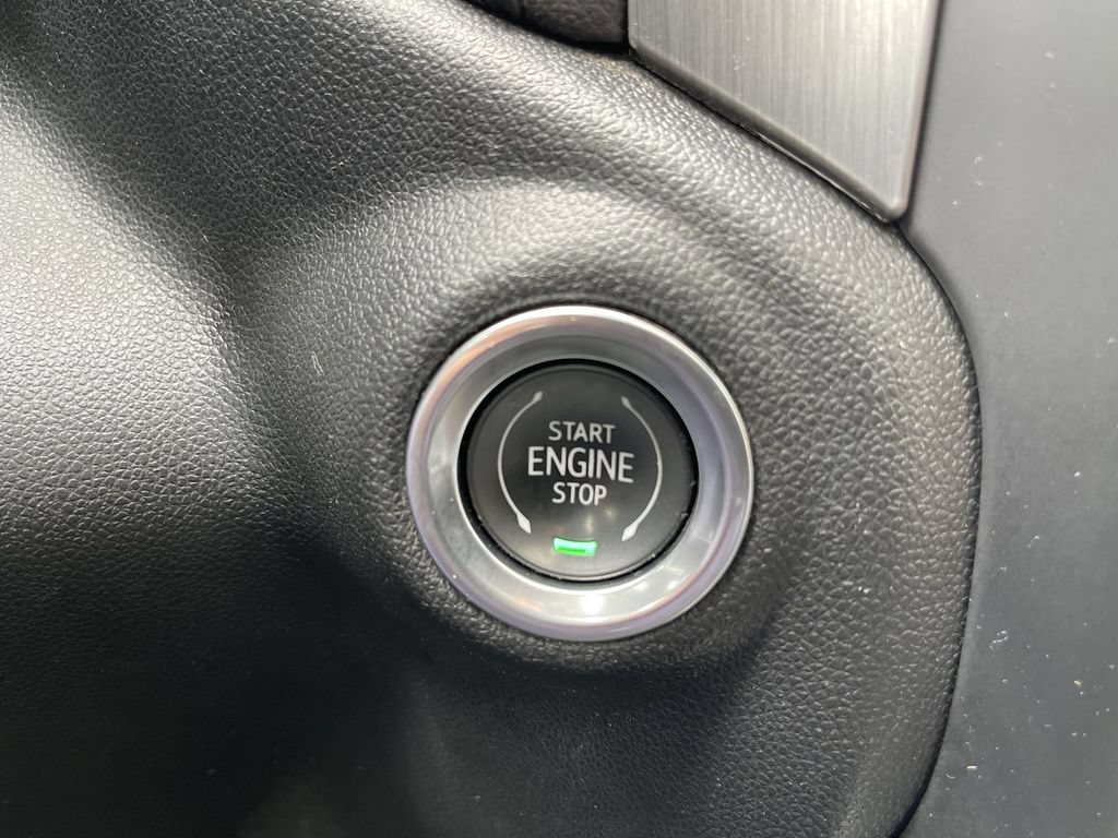 Used 2020 GMC Sierra 3500 Denali AWD/4WD image 17
