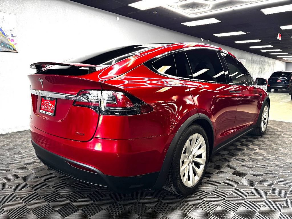 Used 2017 Tesla Model X 75D image 14