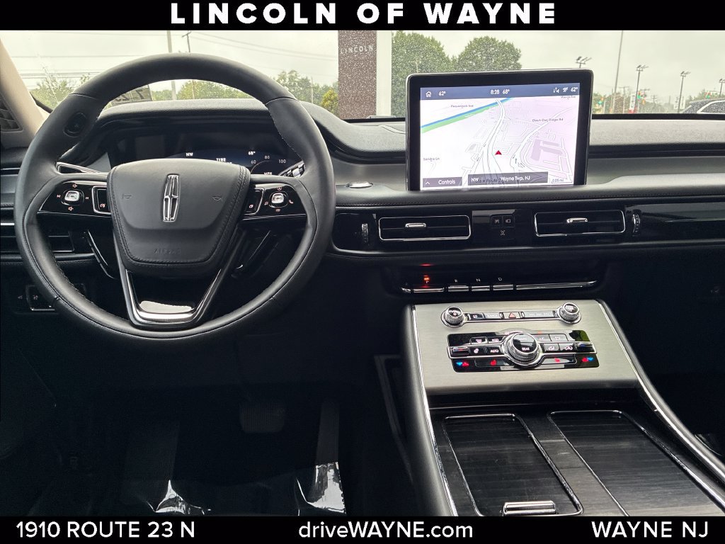 Certified 2024 Lincoln Aviator AWD w/ Premium Package image 27