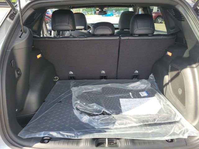 Used 2024 Jeep Compass Latitude w/ Sun and Sound Group image 40