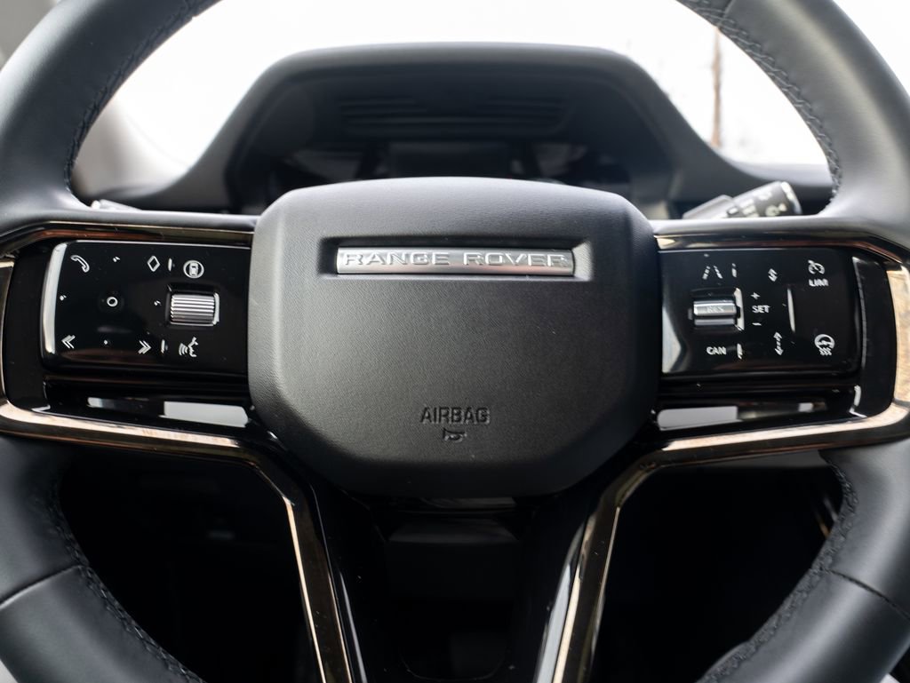 Certified 2025 Land Rover Range Rover Evoque S image 15