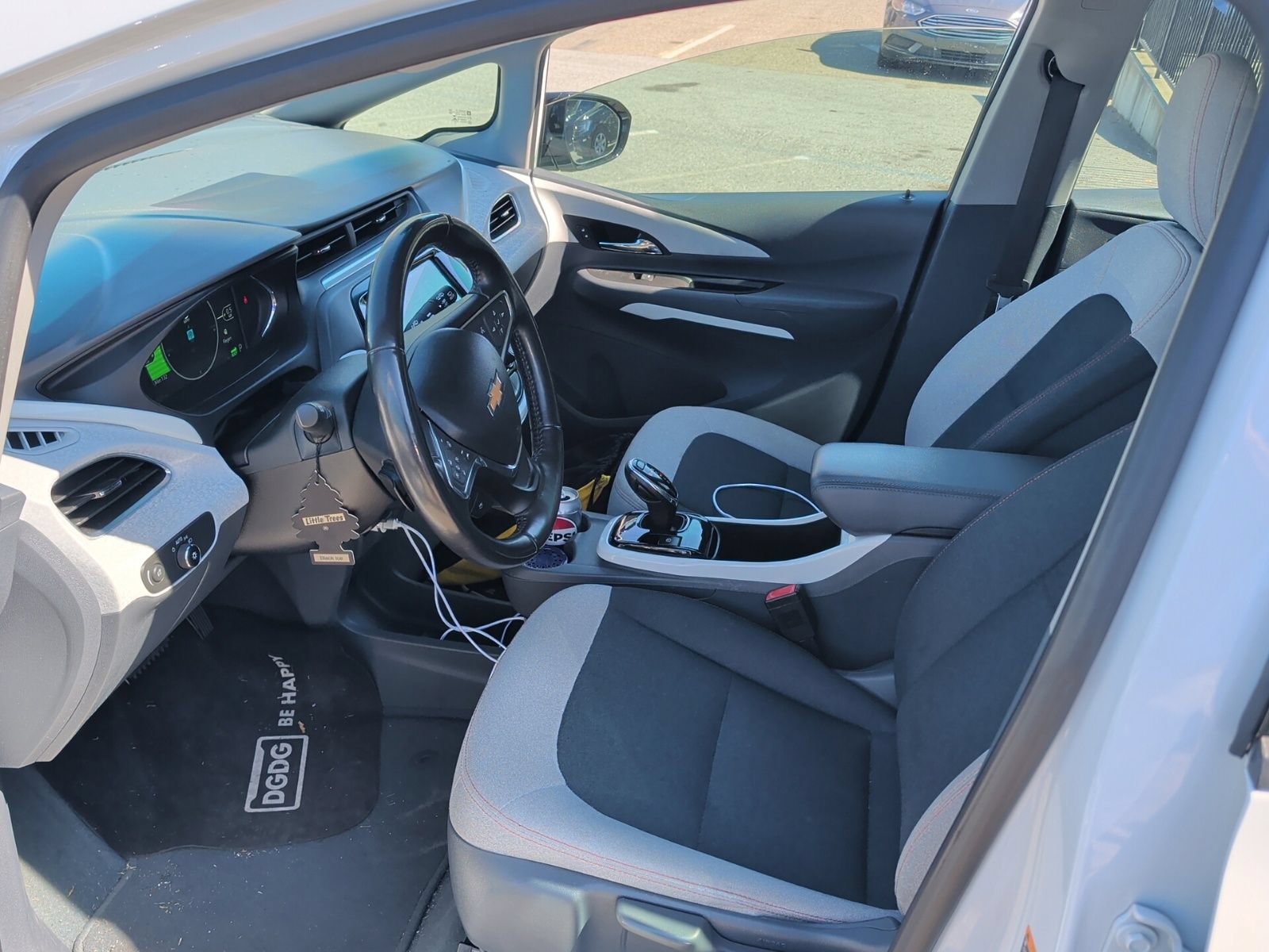 Used 2020 Chevrolet Bolt LT FWD image 12