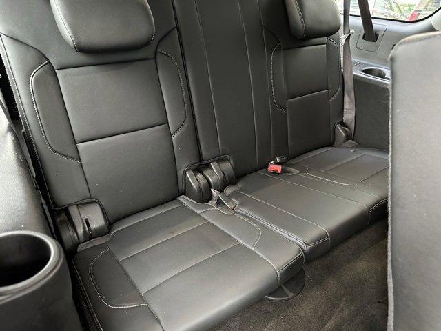 Used 2017 Chevrolet Suburban LT w/ LT Signature Package image 20