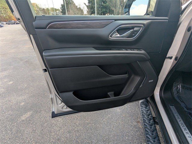 Used 2022 Chevrolet Tahoe Z71 image 18