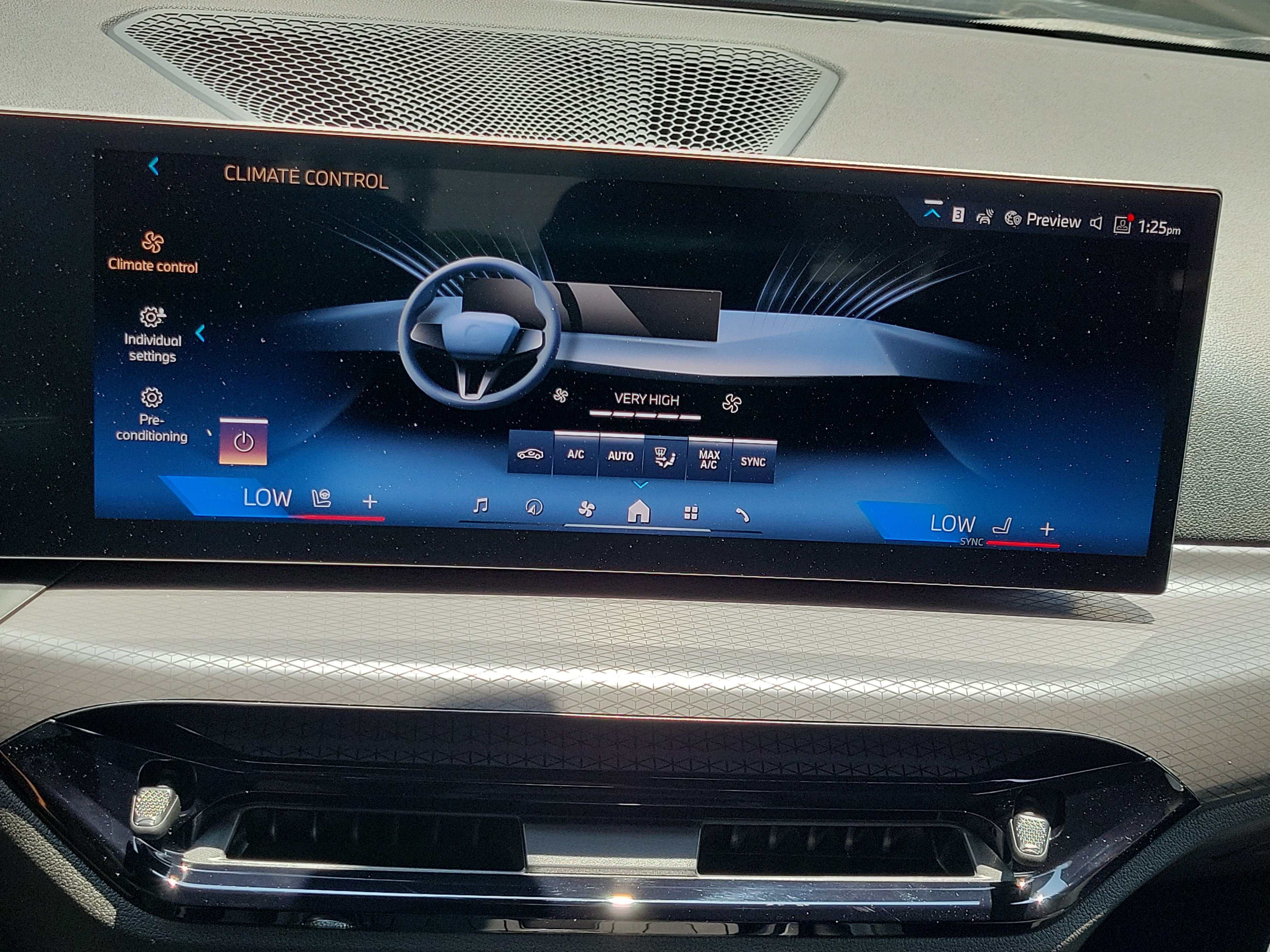 New 2026 BMW 330i Sedan w/ M Sport Package RWD image 24