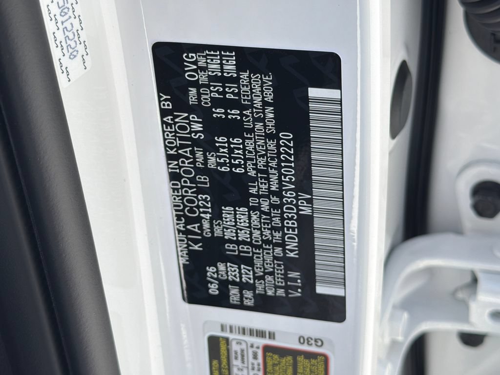 New 2027 Kia Seltos LX FWD image 28