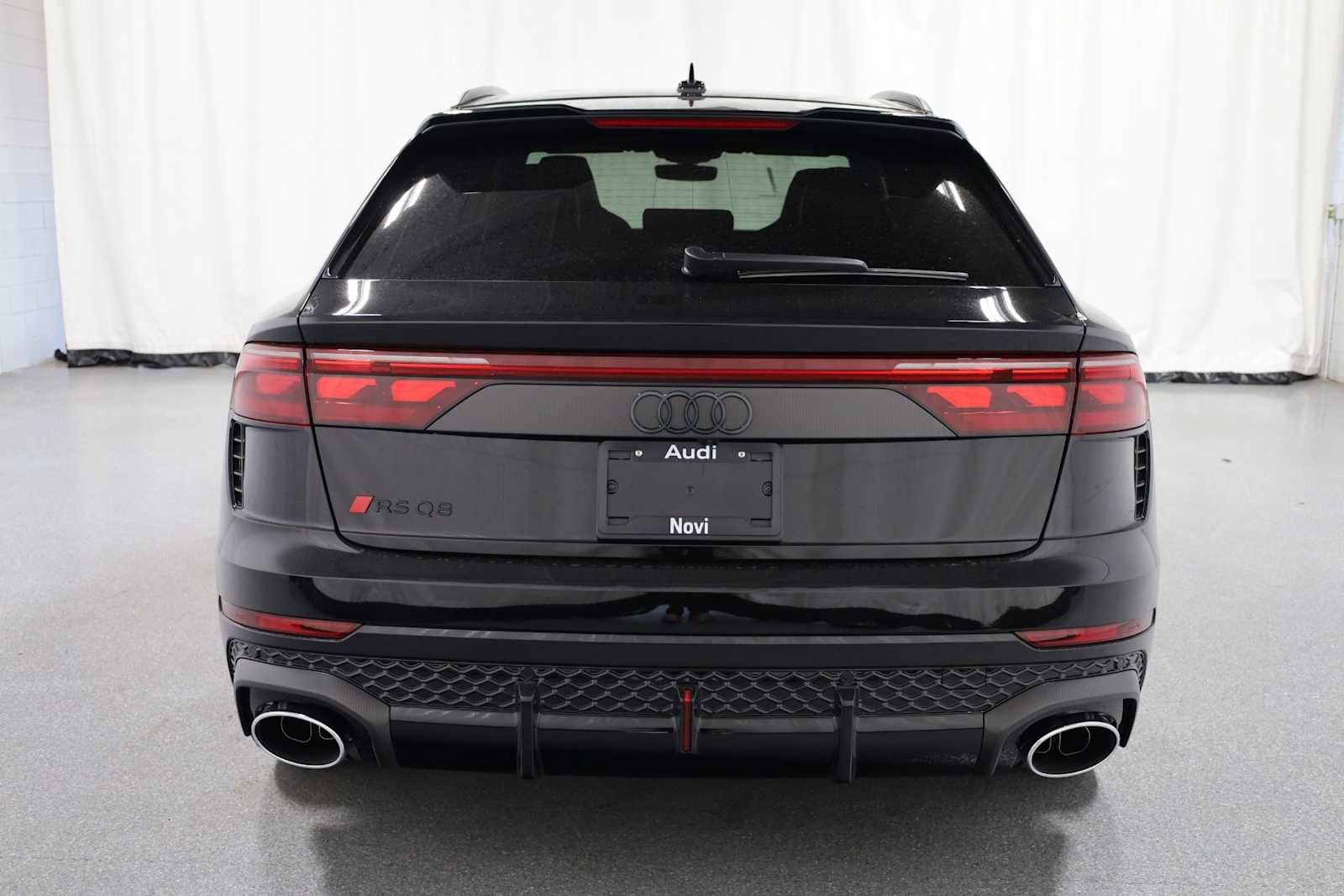 New 2026 Audi RS Q8 performance image 7