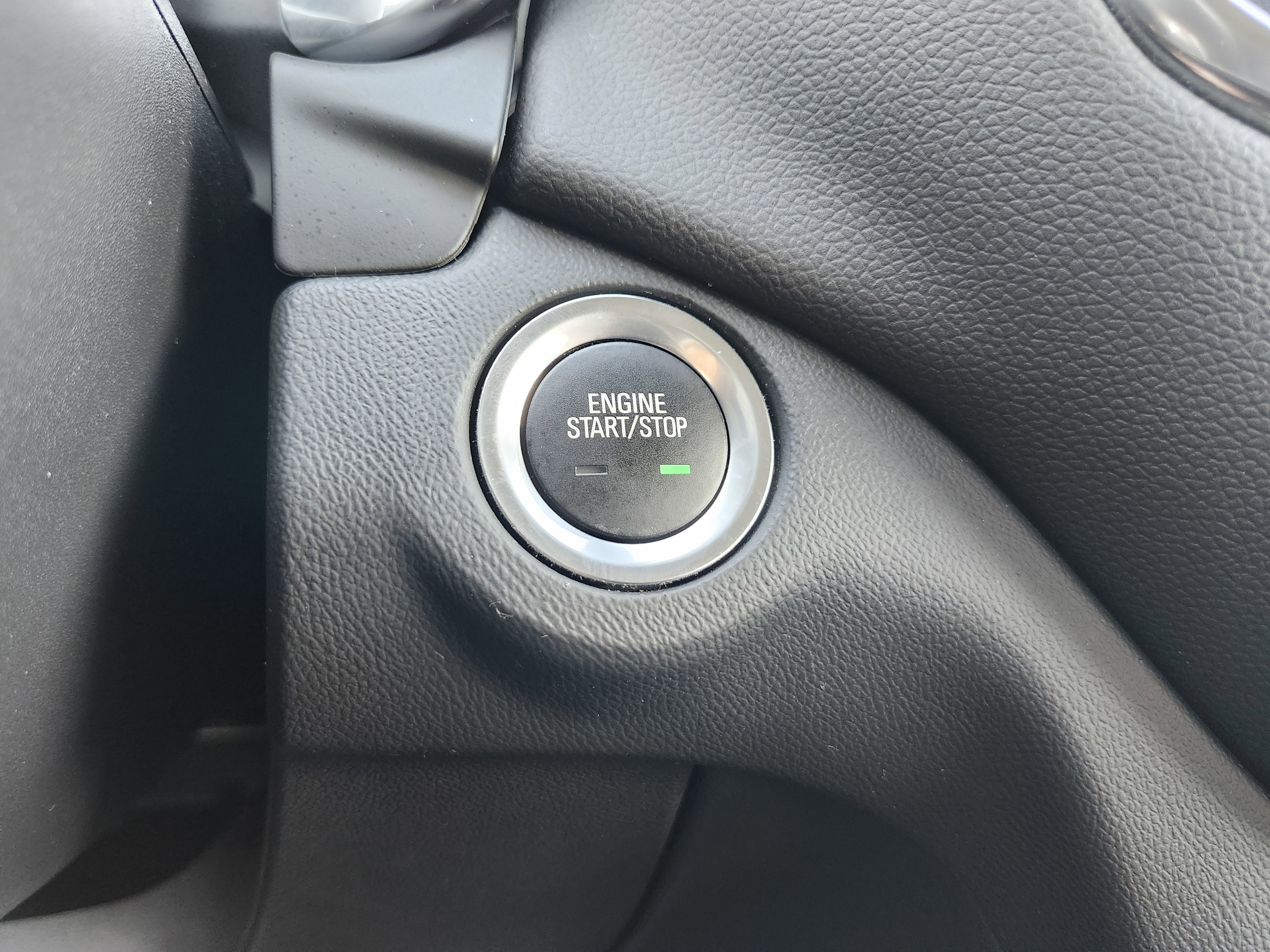 Used 2021 Chevrolet Equinox LT FWD image 7