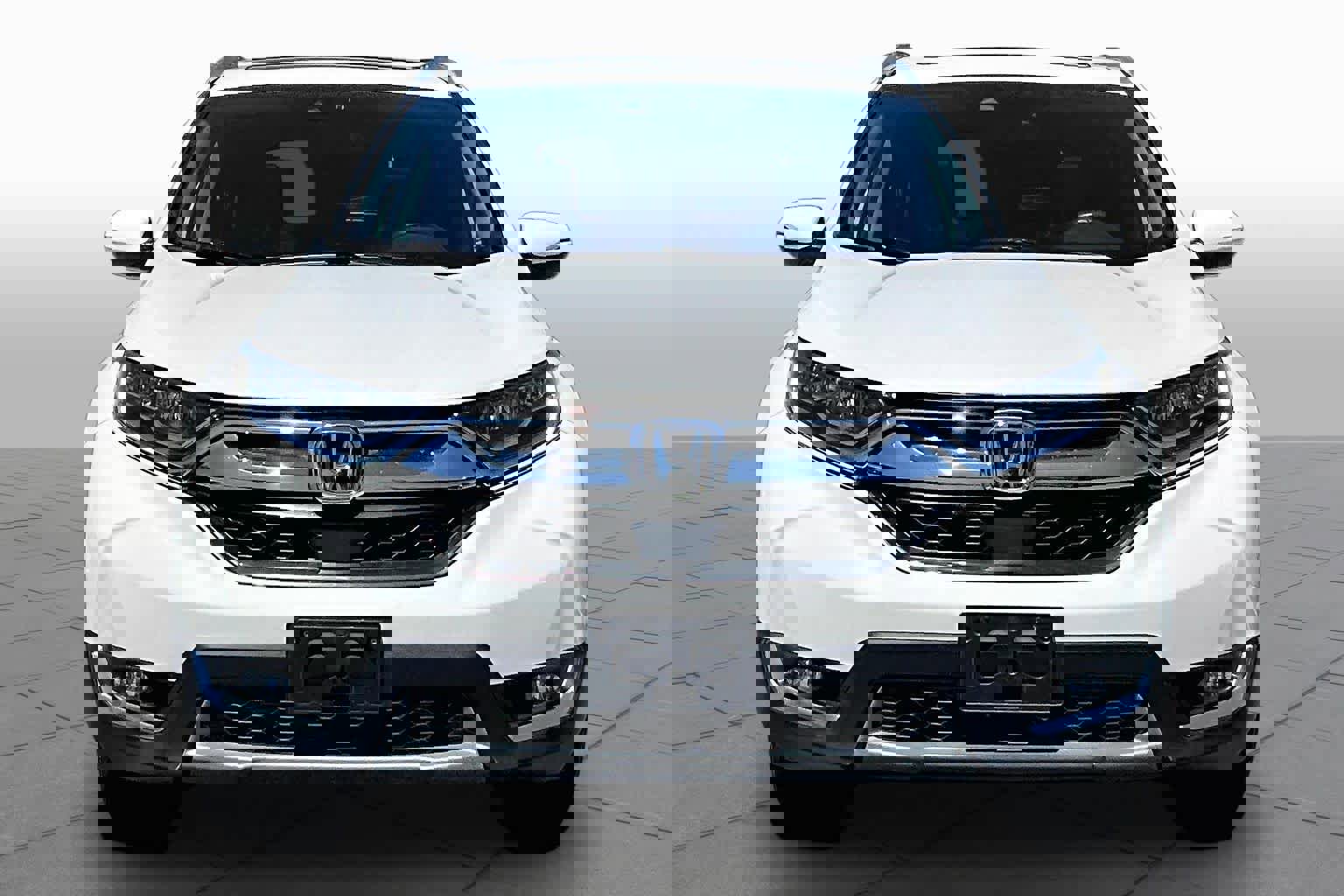 Used 2018 Honda CR-V Touring image 4