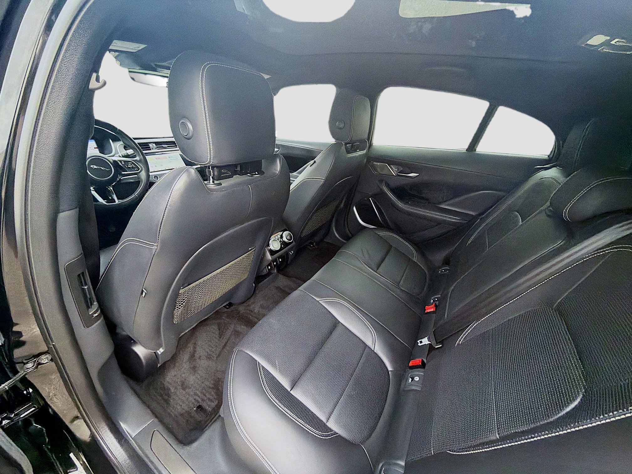 Used 2020 Jaguar I-PACE SE AWD/4WD image 25