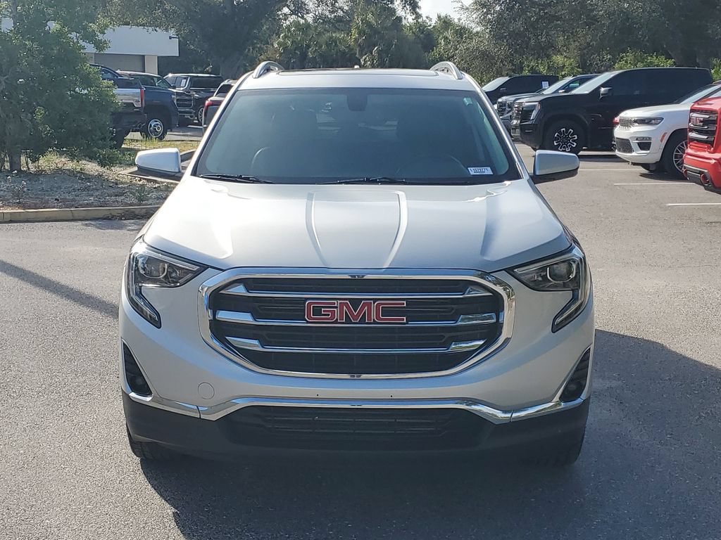 Certified 2019 GMC Terrain SLT w/ Preferred Package AWD/4WD image 2