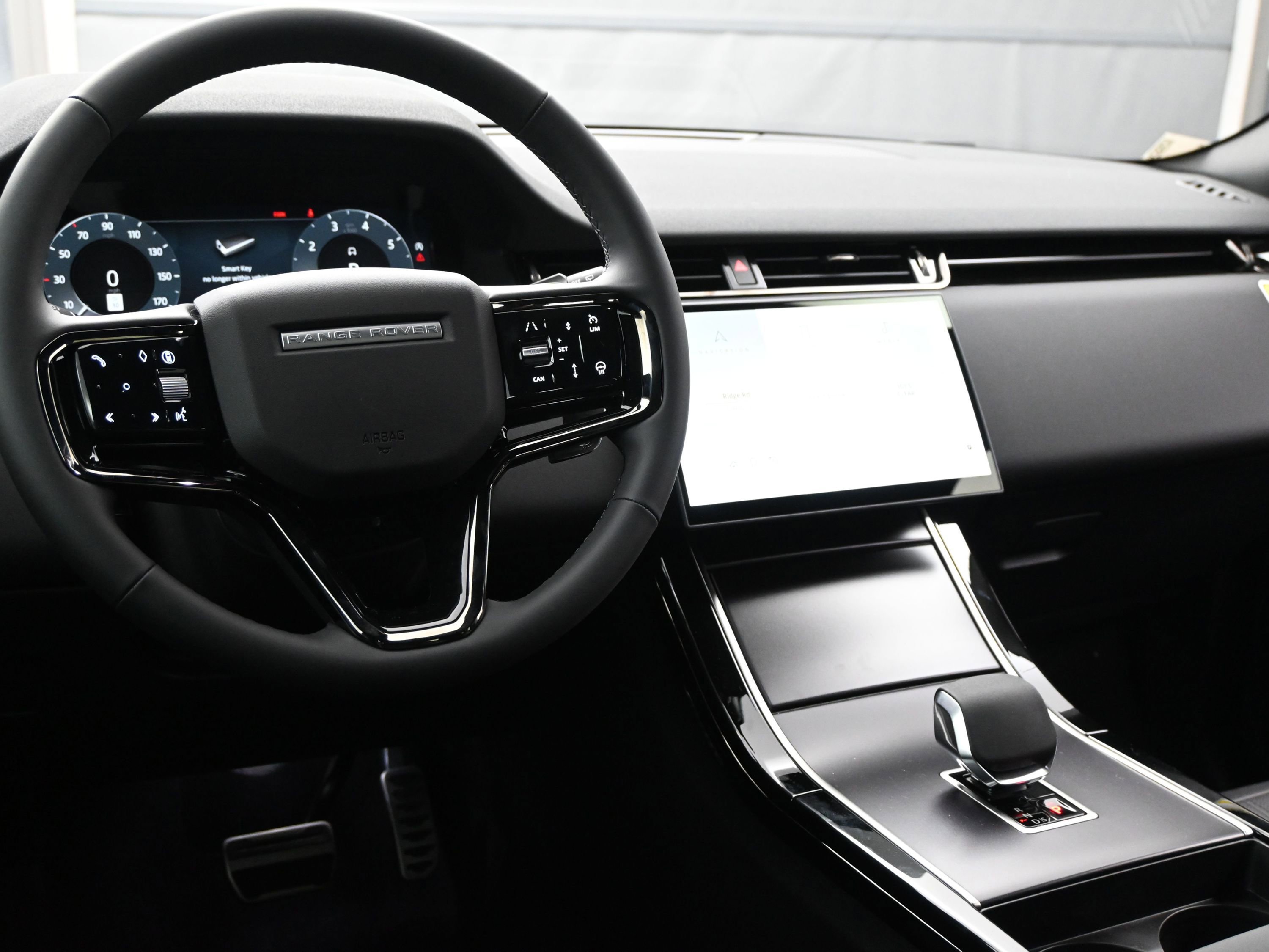 New 2026 Land Rover Range Rover Evoque Dynamic SE image 7
