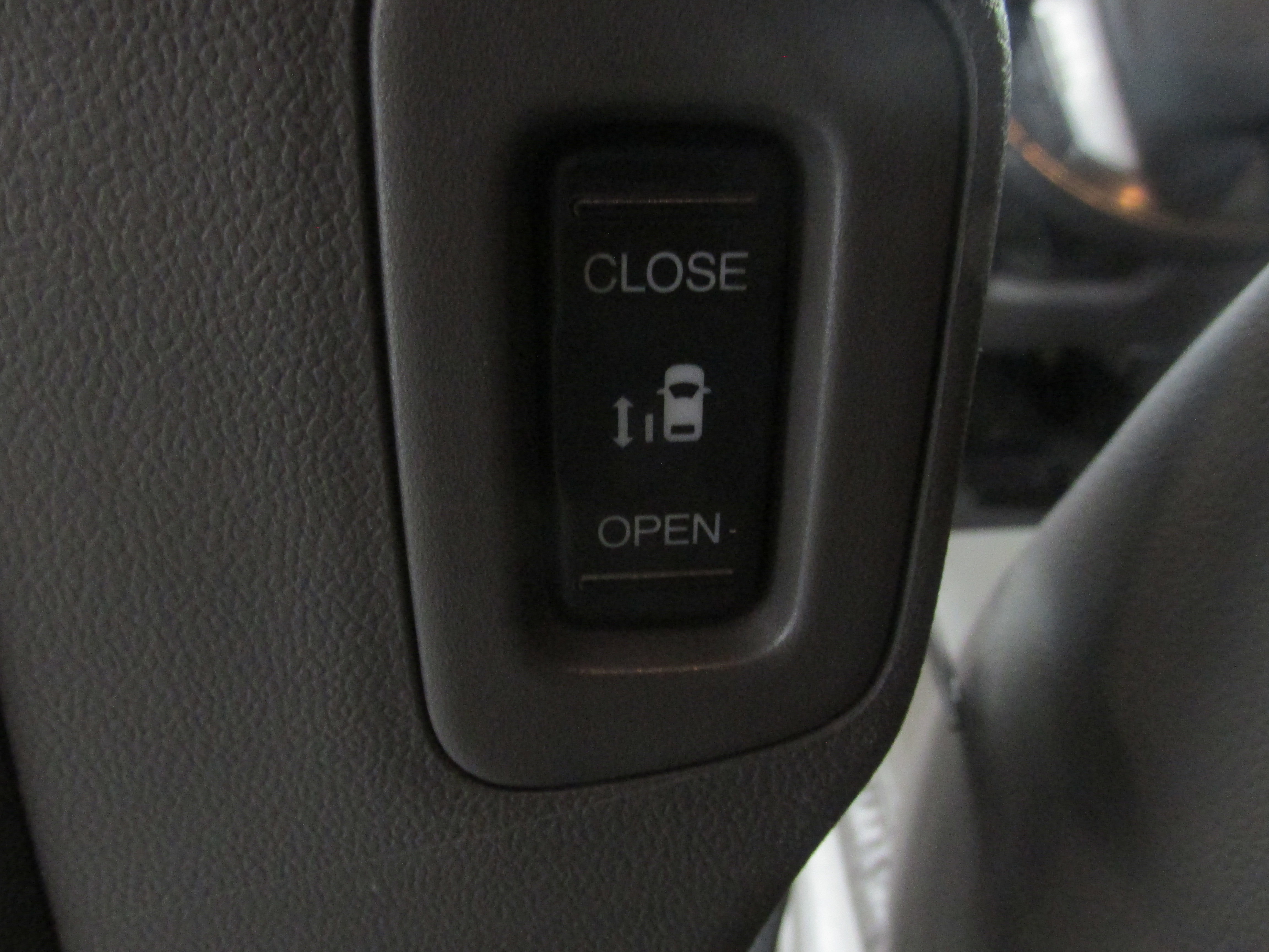 Used 2016 Honda Odyssey EX-L image 25