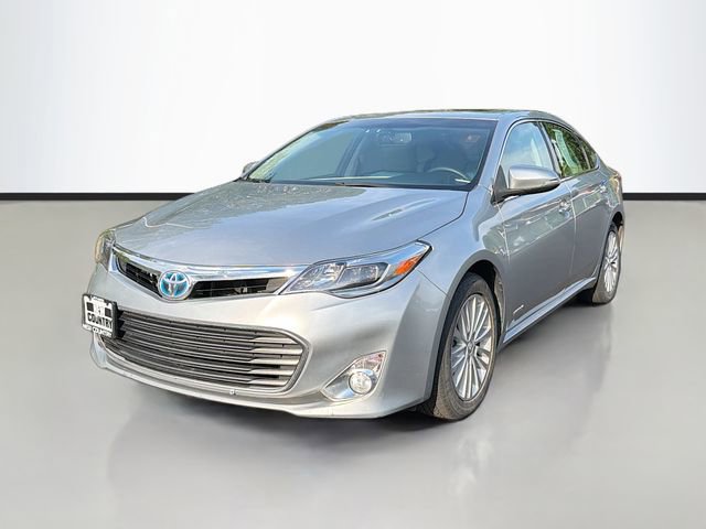 Used 2015 Toyota Avalon XLE Touring FWD image 3