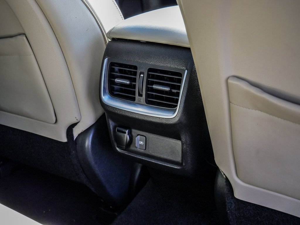 Used 2019 INFINITI QX50 Luxe w/ Navigation Package image 22