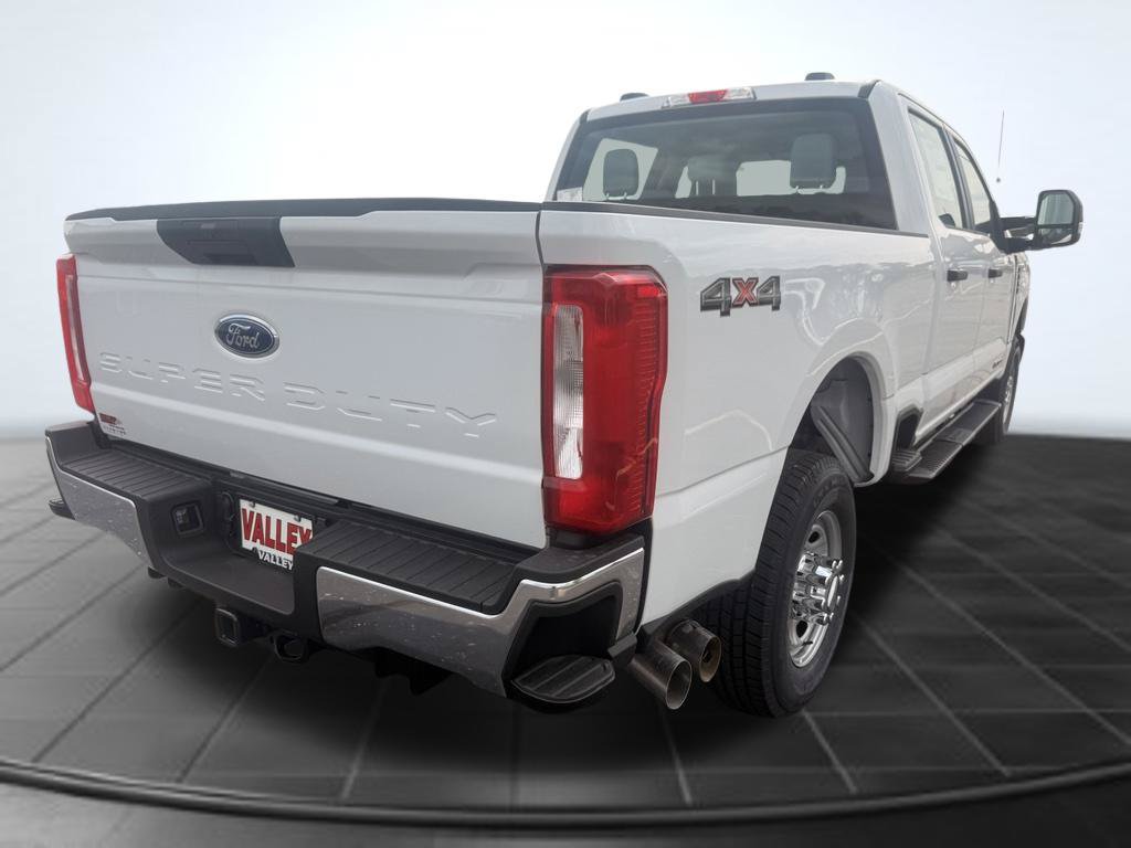New 2026 Ford F350 XL AWD/4WD image 3