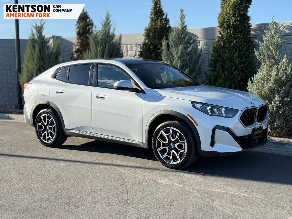 Used 2026 BMW X2 xDrive28i image 12
