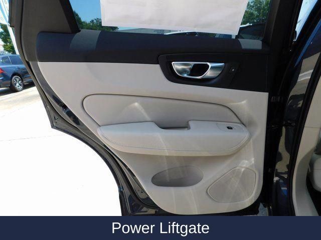 New 2025 Volvo XC60 B5 Plus w/ Protection Package Premier image 15
