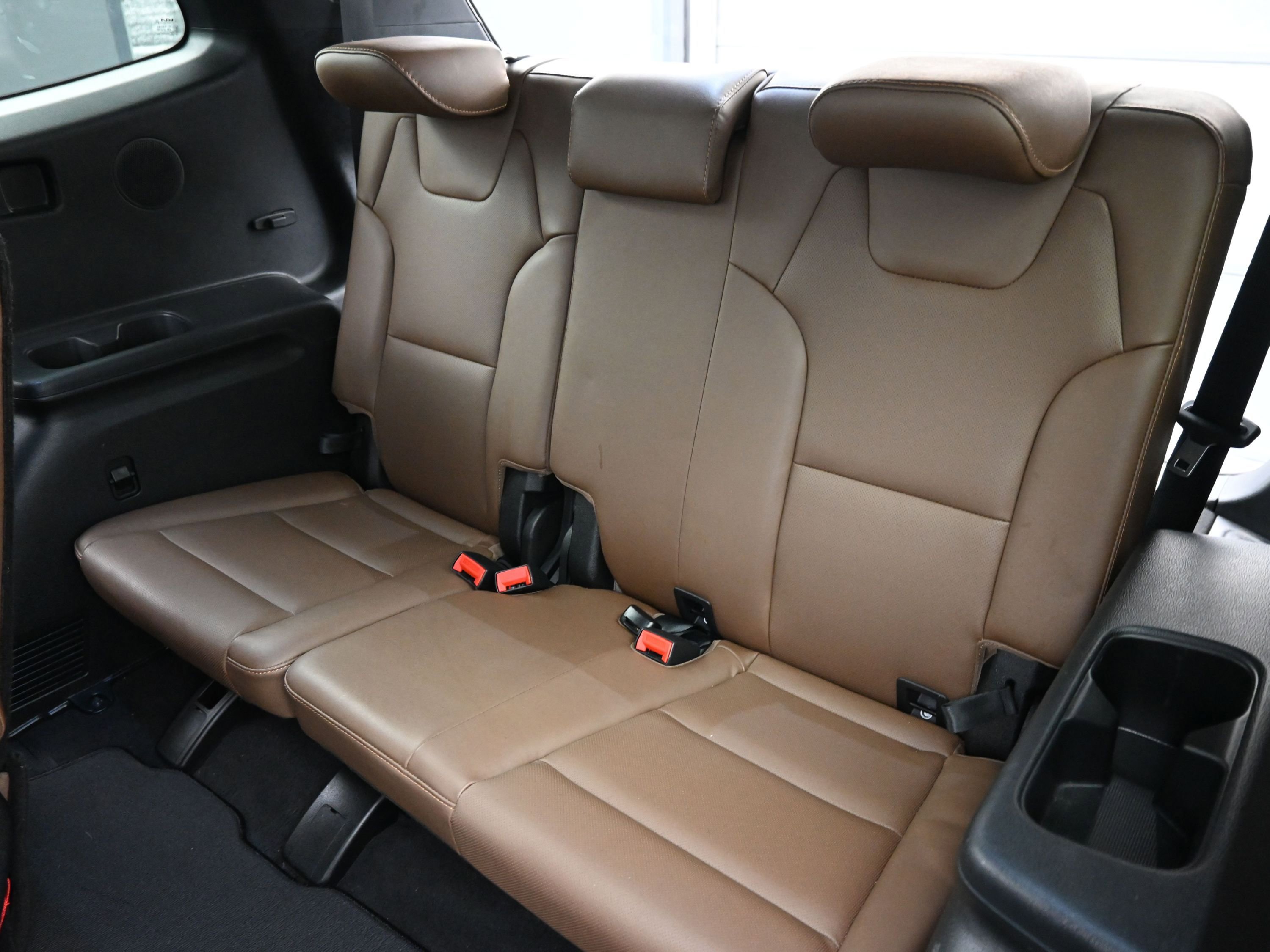 Used 2022 Kia Telluride SX w/ SX Prestige Package image 20