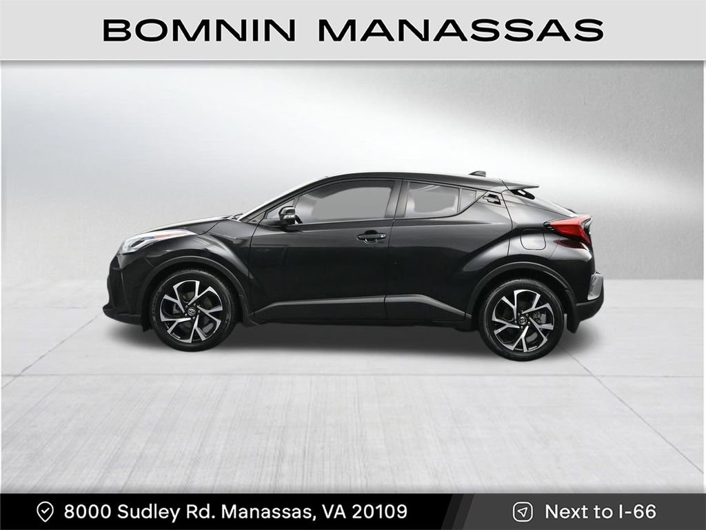 Used 2020 Toyota C-HR LE FWD image 2