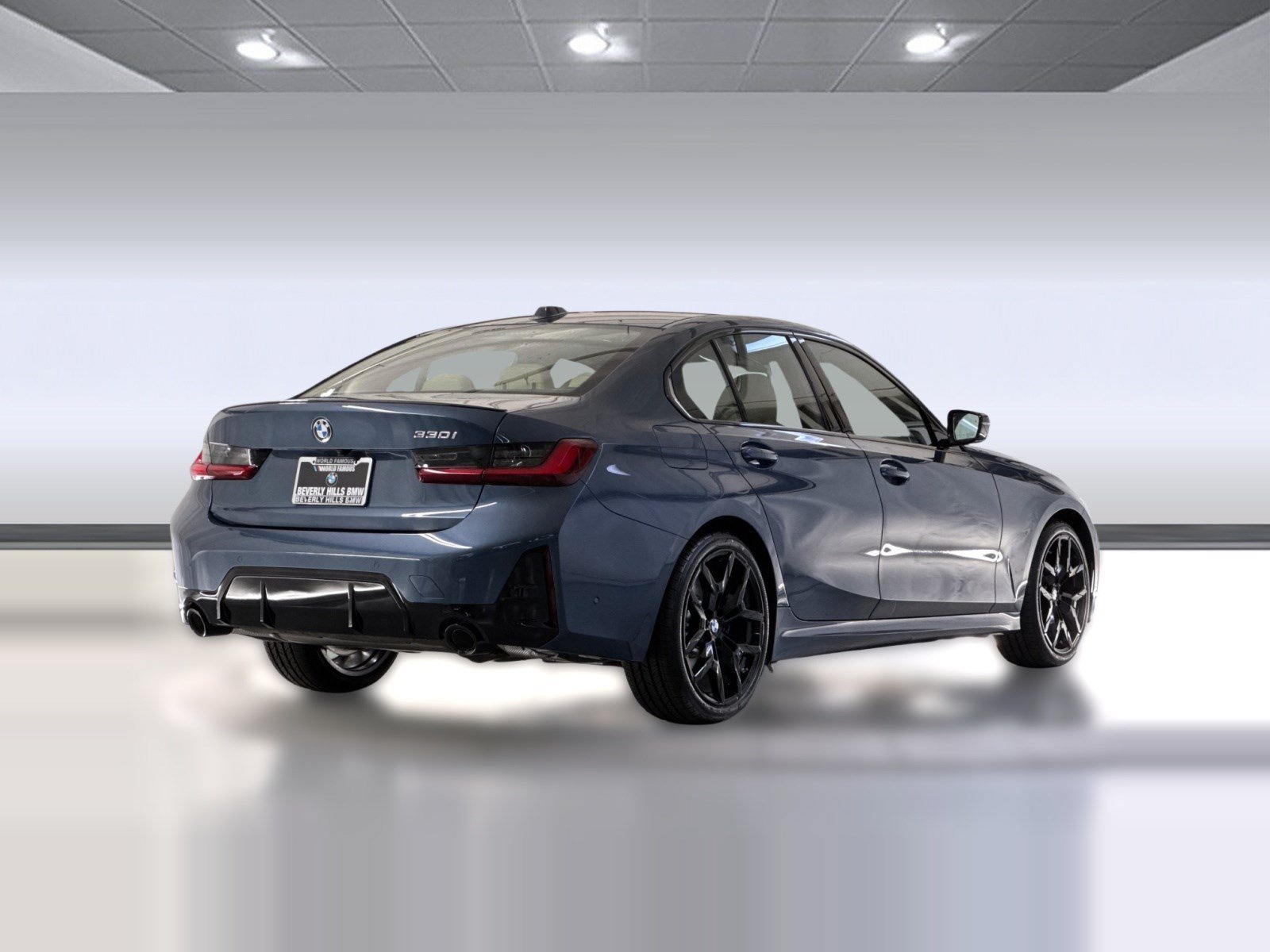 New 2026 BMW 330i Sedan w/ M Sport Package RWD image 8