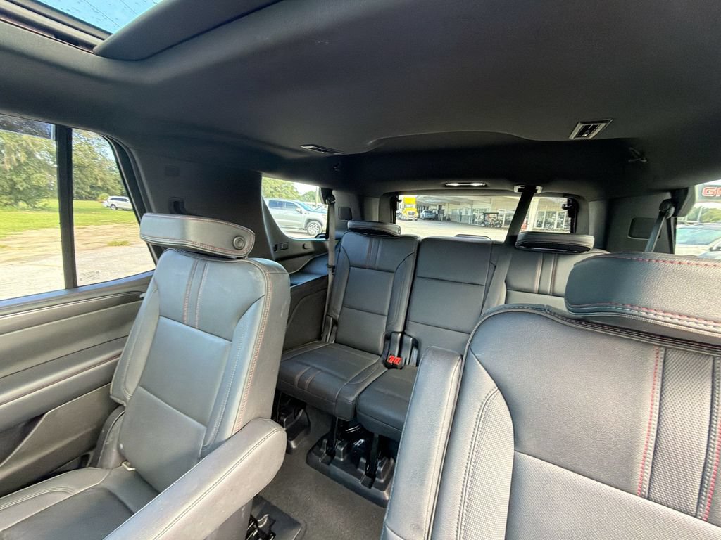 Used 2021 Chevrolet Tahoe RST w/ Luxury Package AWD/4WD image 33