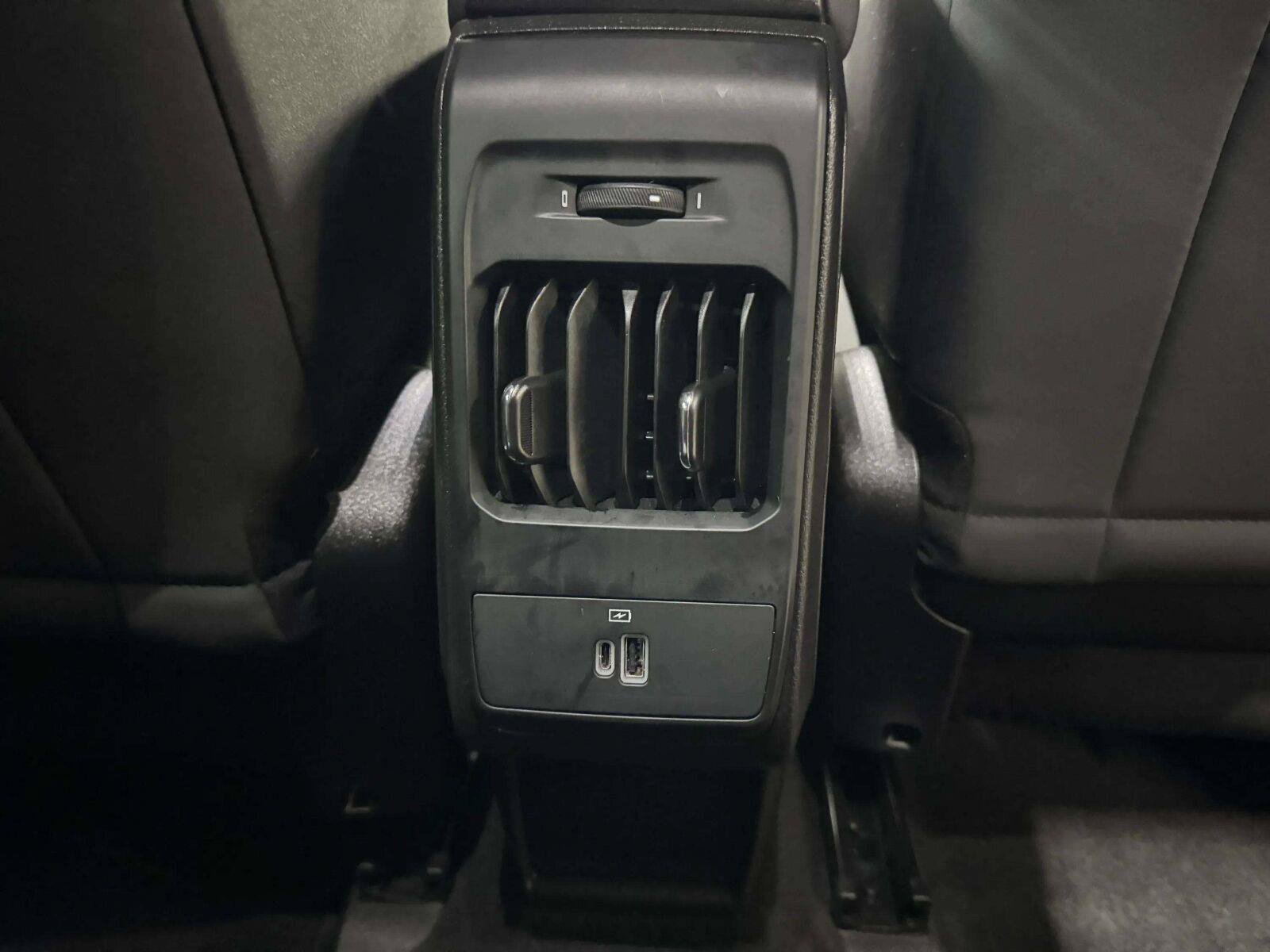 Used 2024 Dodge Hornet R/T w/ R/T Blacktop Package AWD/4WD image 47
