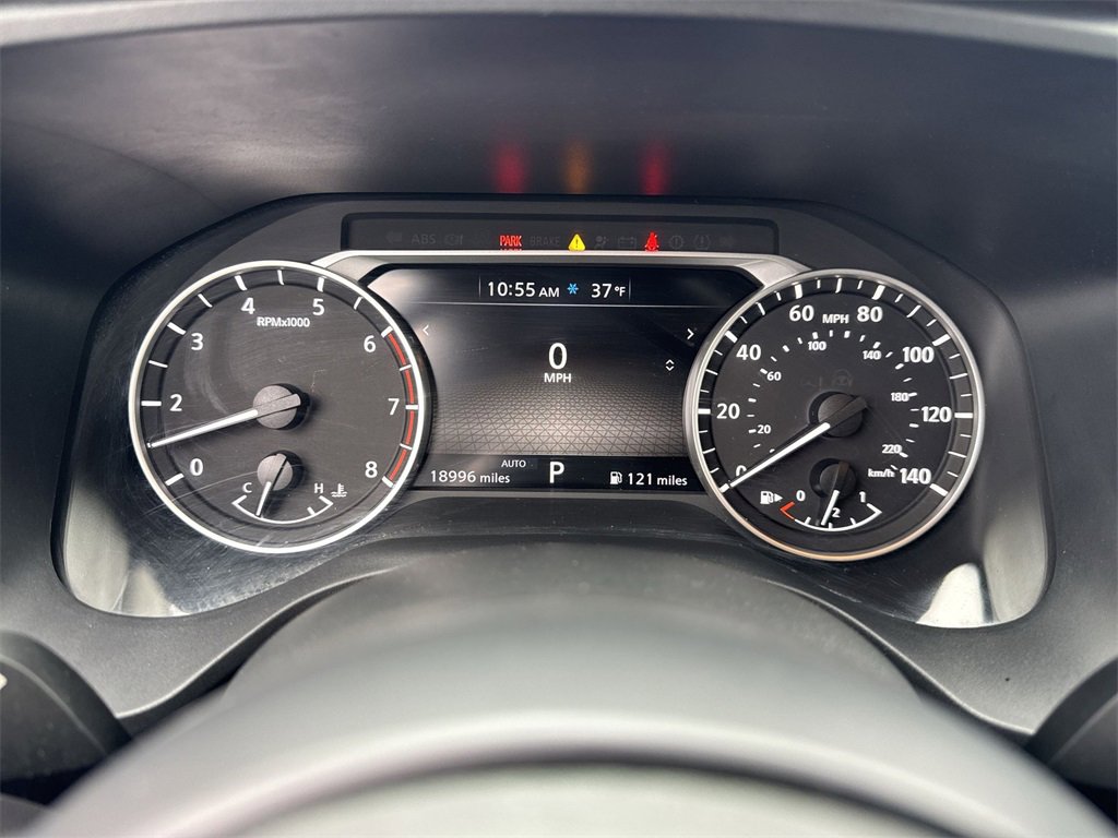 Used 2023 Nissan Rogue S image 7