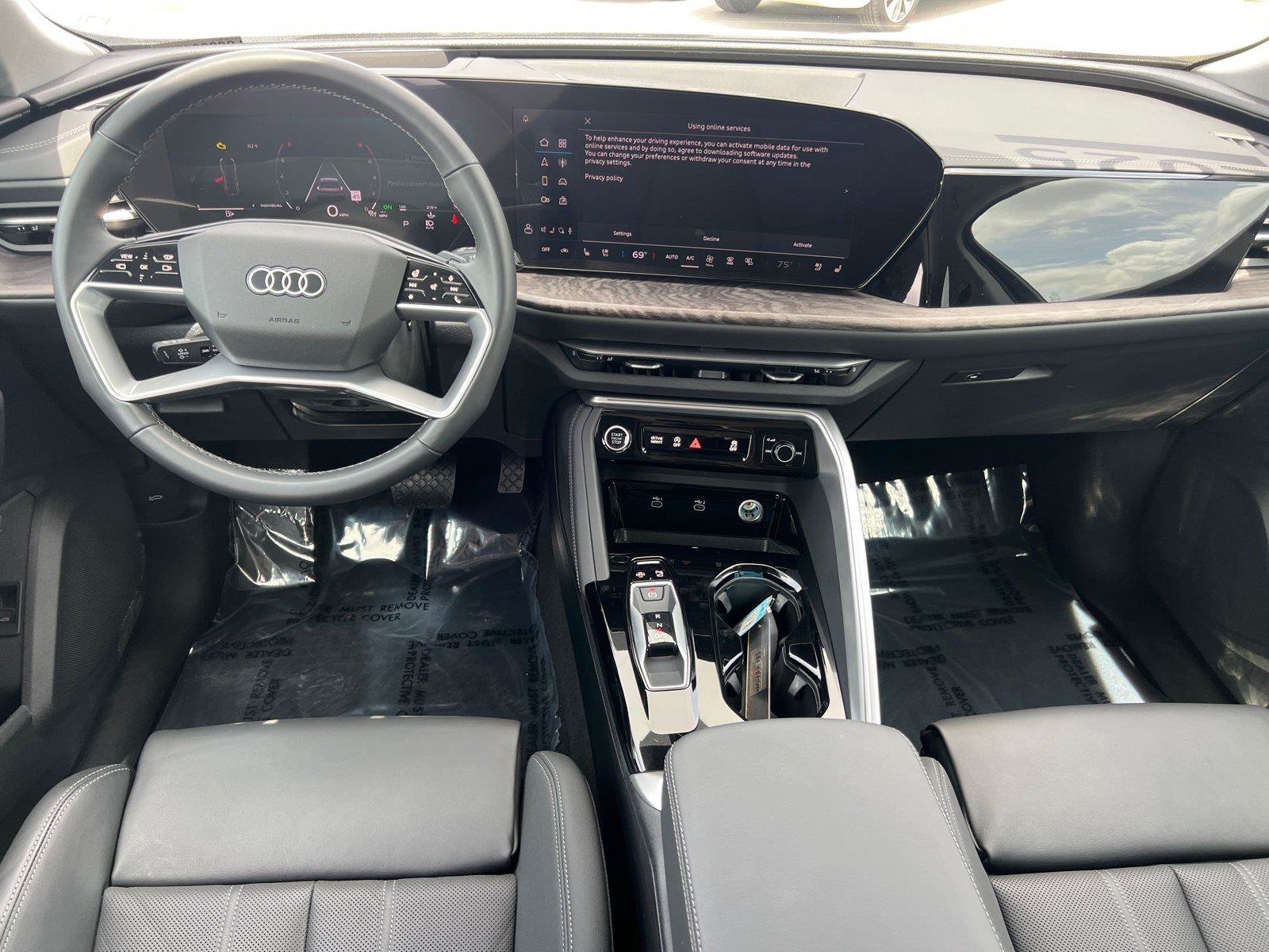 Certified 2025 Audi Q5 Premium w/ Premium Plus AWD/4WD image 24