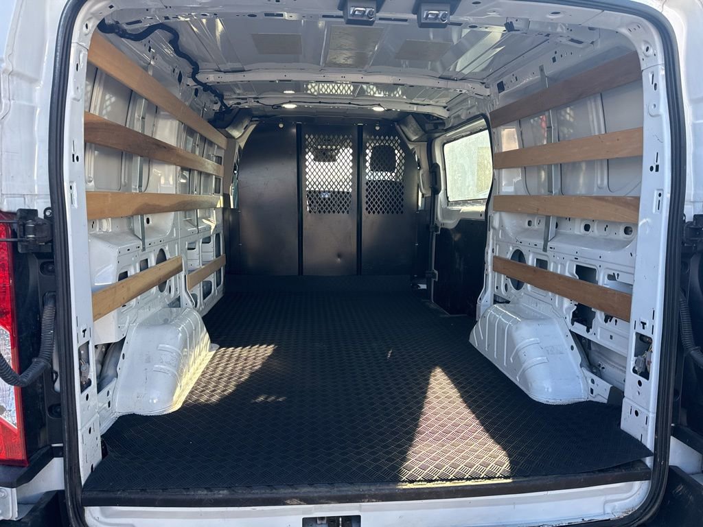 Used 2024 Ford Transit 250 Low Roof w/ Exterior Upgrade Package image 7