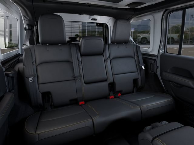 New 2026 Jeep Wrangler Unlimited Sahara AWD/4WD image 16