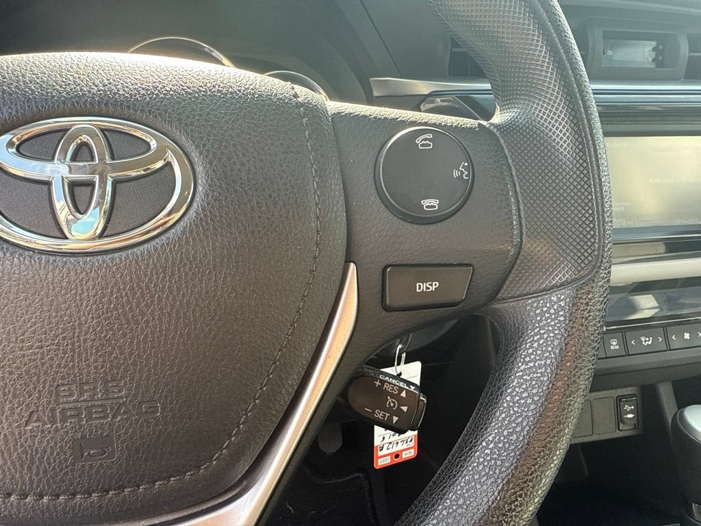 Used 2016 Toyota Corolla LE FWD image 8