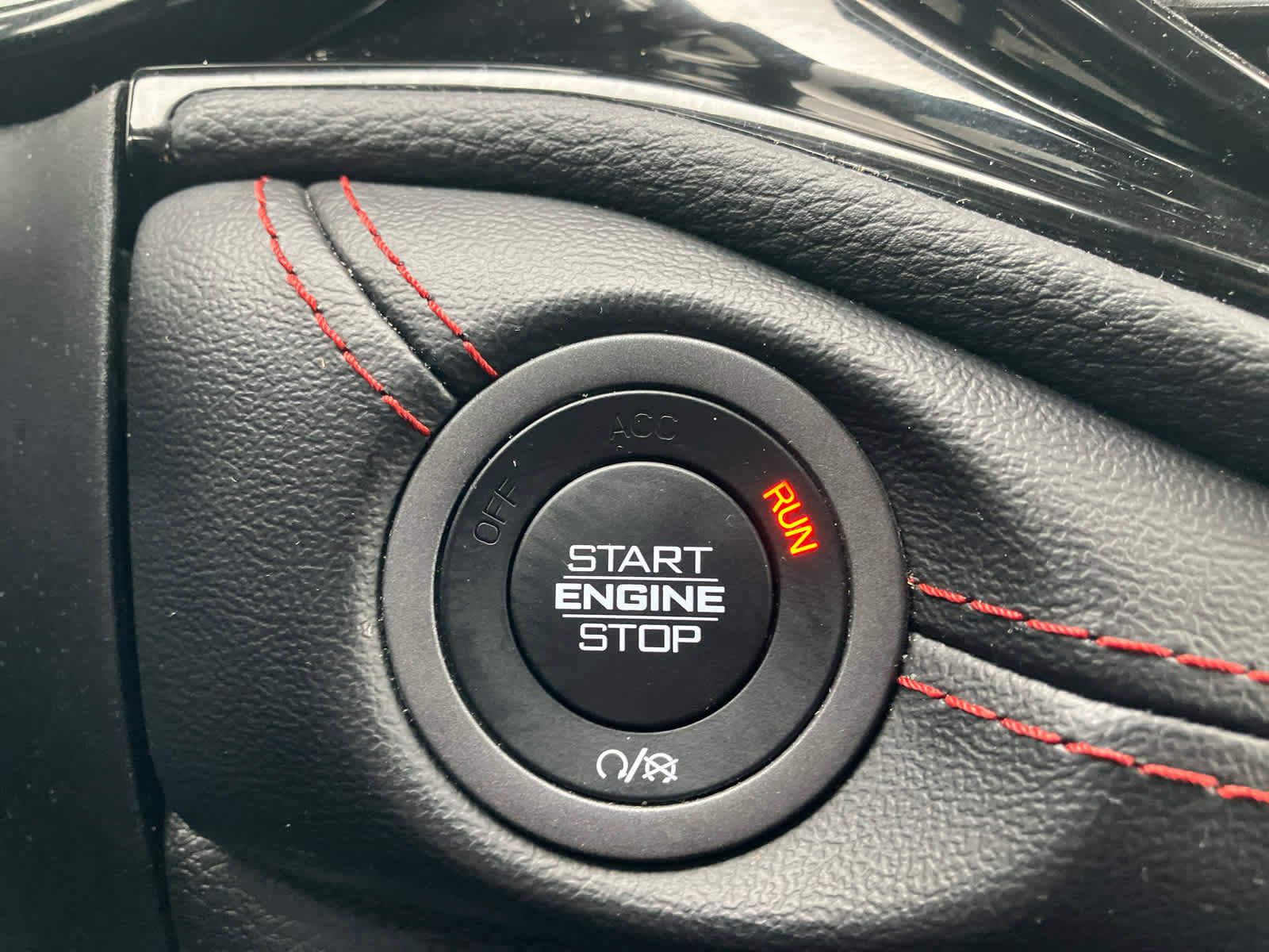 Used 2024 Dodge Durango GT image 27