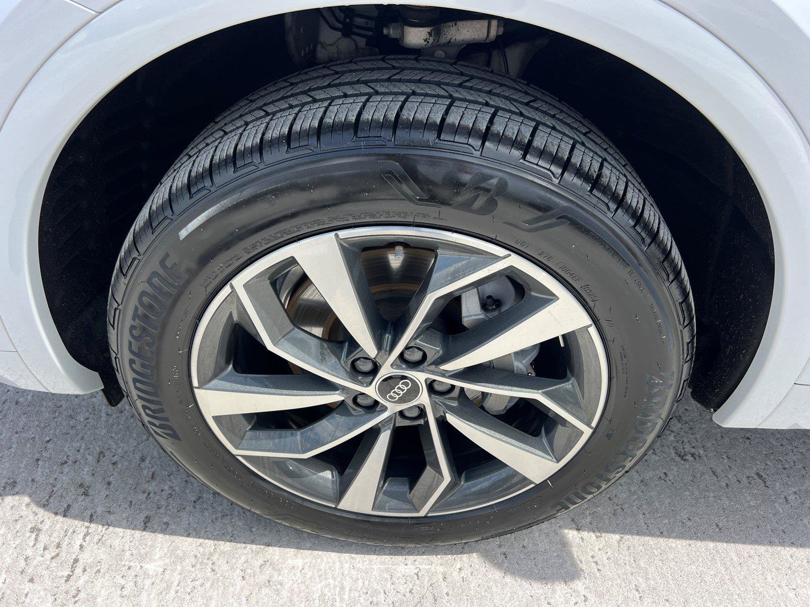 Used 2022 Audi Q5 2.0T Premium AWD/4WD image 11