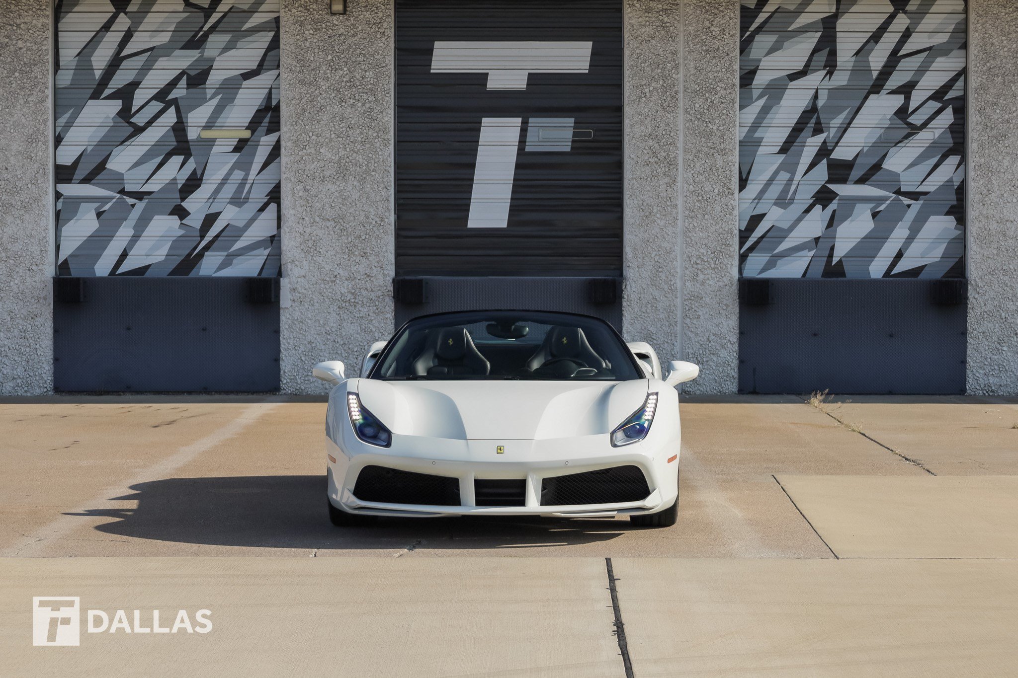 Used 2017 Ferrari 488 Spider RWD image 3
