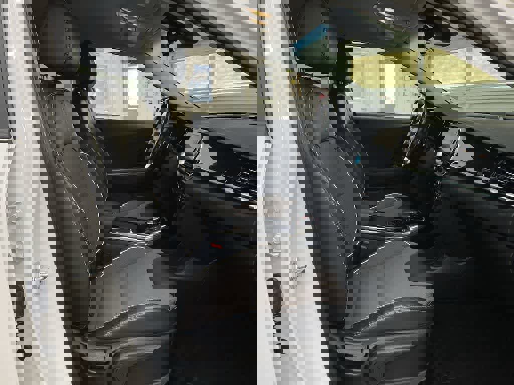 Used 2022 Kia Niro EX w/ Cold Weather Package image 20