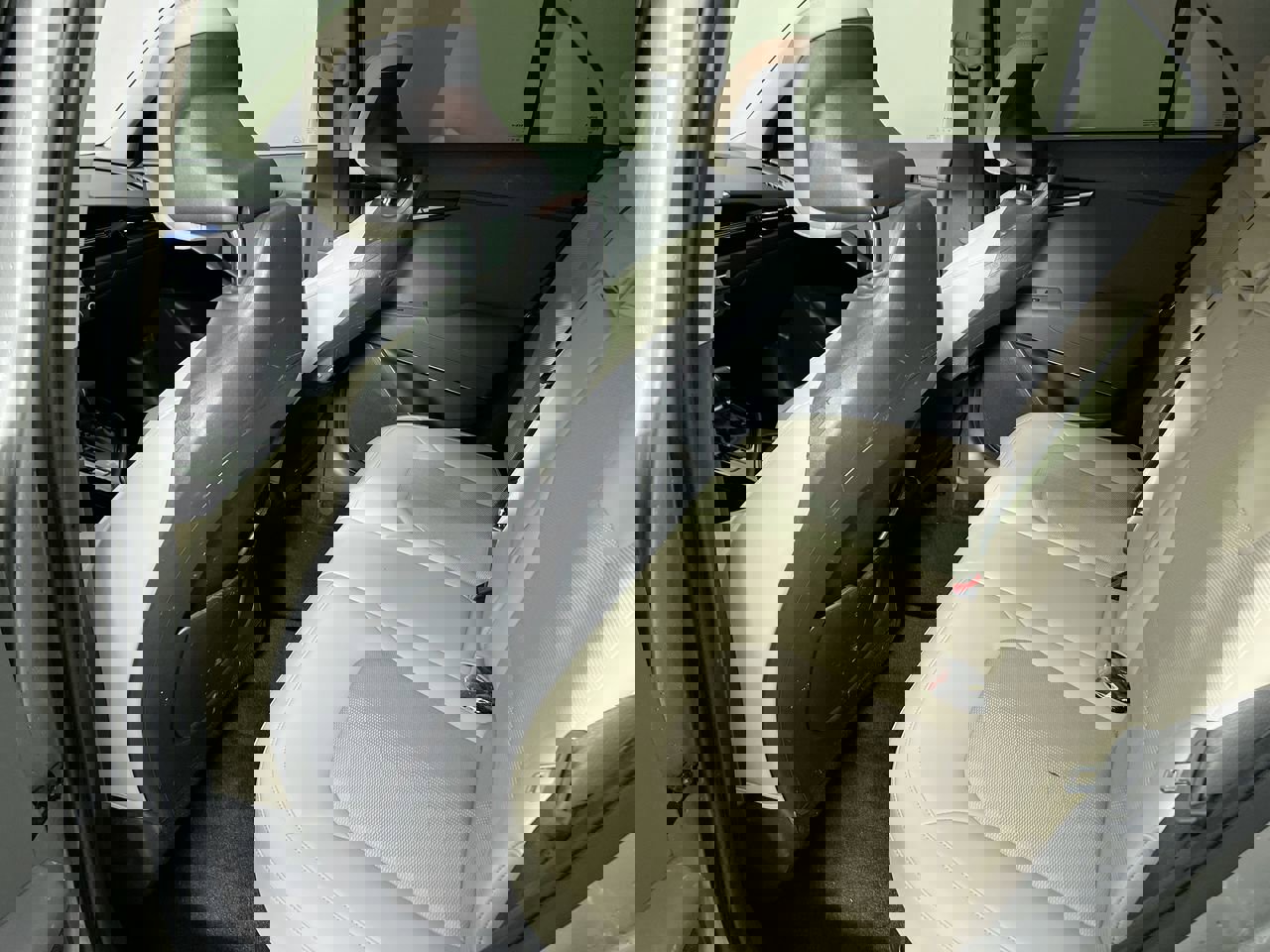 Certified 2023 Kia Niro EX image 30